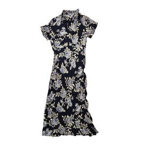 Vintage Komil Hawaii 80s Size Small Floral Dress Short Sleeve Shirt Dress Button